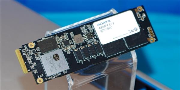 Intel“40米长尺”SSD全新形态：M.2被完美取代的照片 - 4
