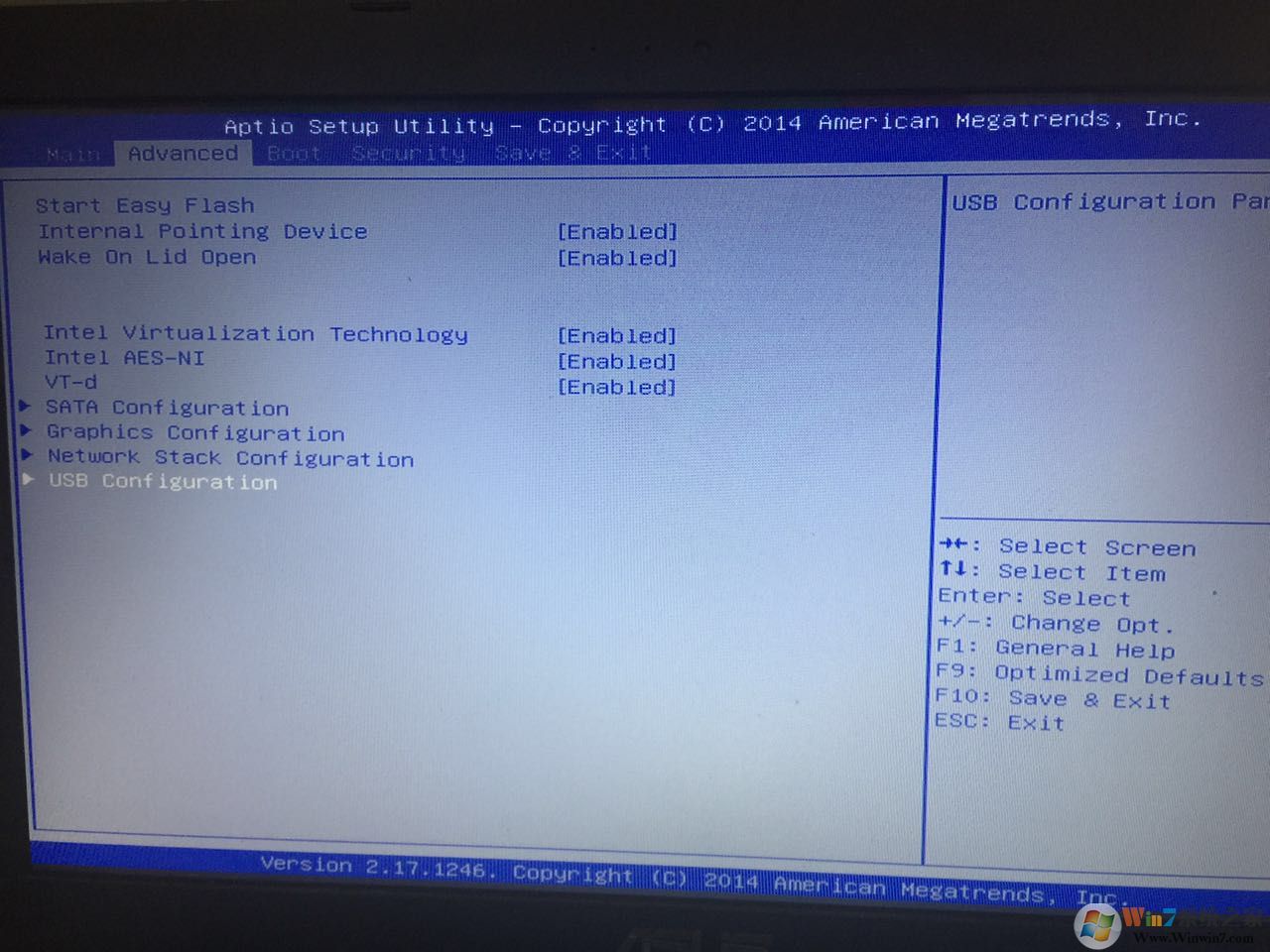 win7系统插着U盘就无法开机怎么办？