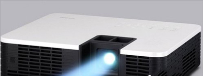 win7笔记本电脑连接投影仪后怎么设置？win7笔记本使用投影仪的方法