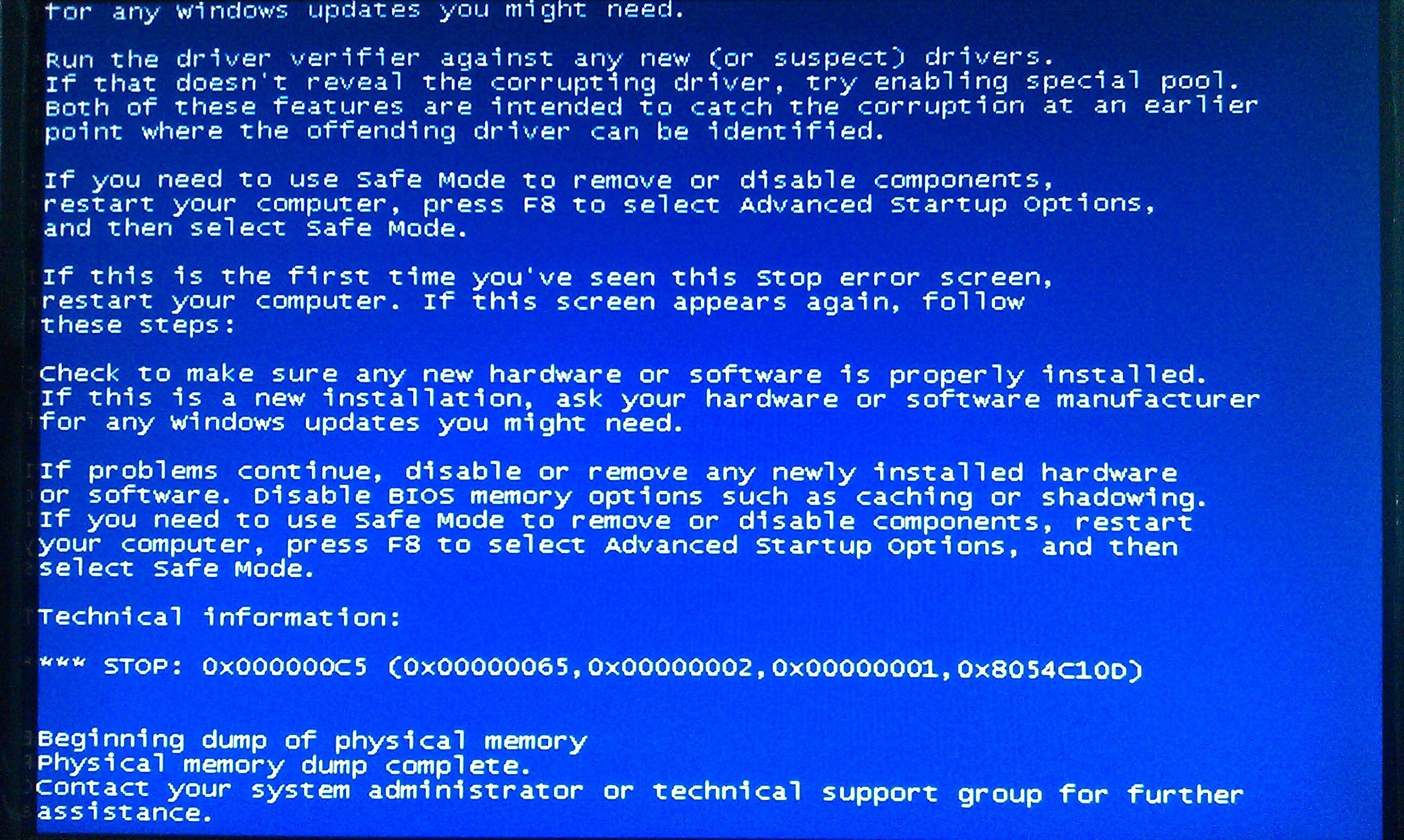 Win10系统误删注册表导致蓝屏？别急，这里有解决方案！